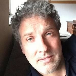 Meet your Posher, Larry